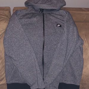 Men’s gray Nike jacket